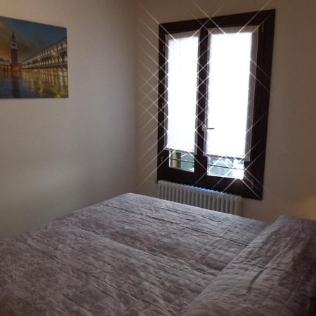 Casa Moderna A Due Passi Da Rialto Apartment Venice Ngoại thất bức ảnh